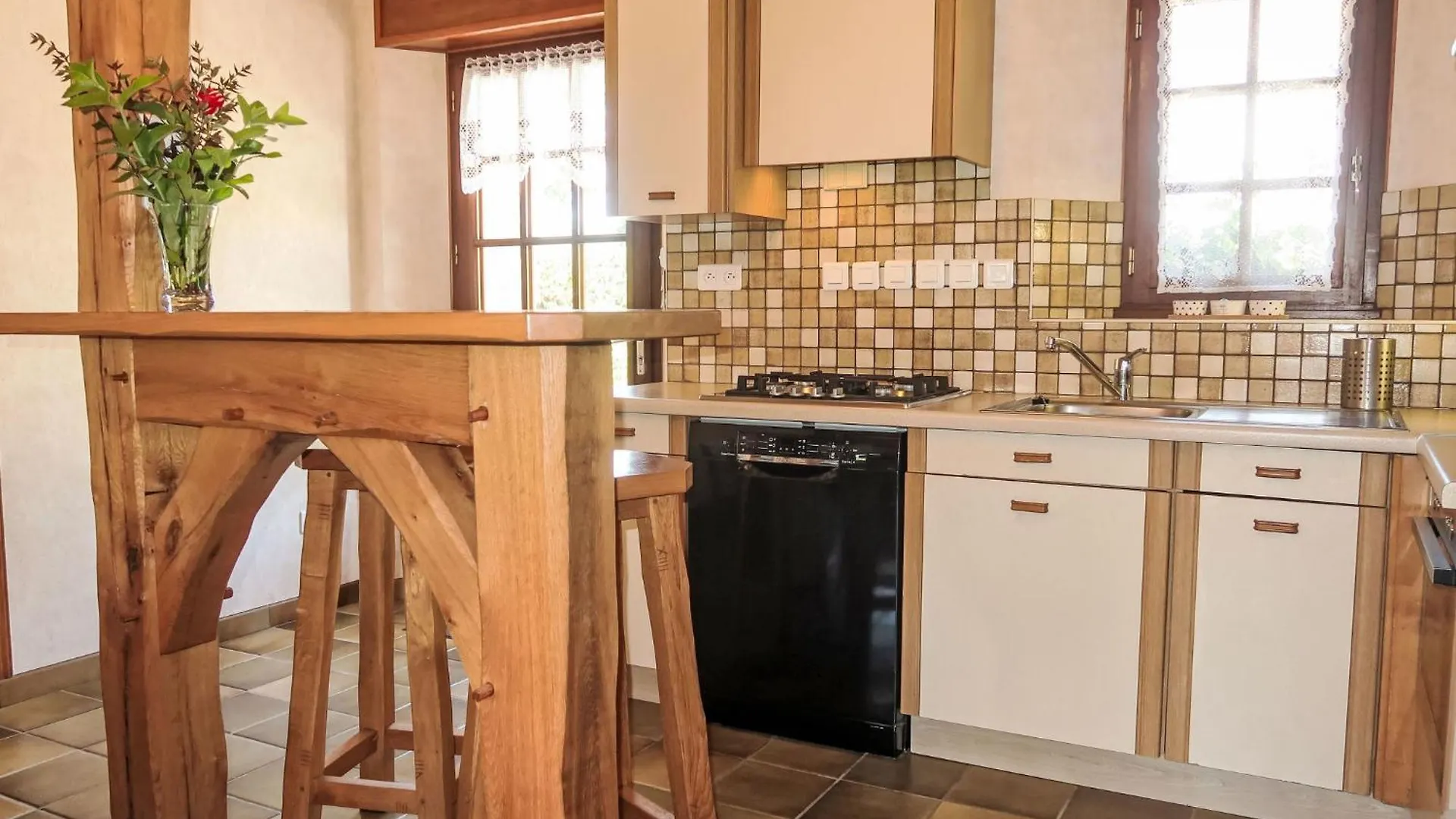 Holiday Home Maison Mestrezec By Interhome Fouesnant