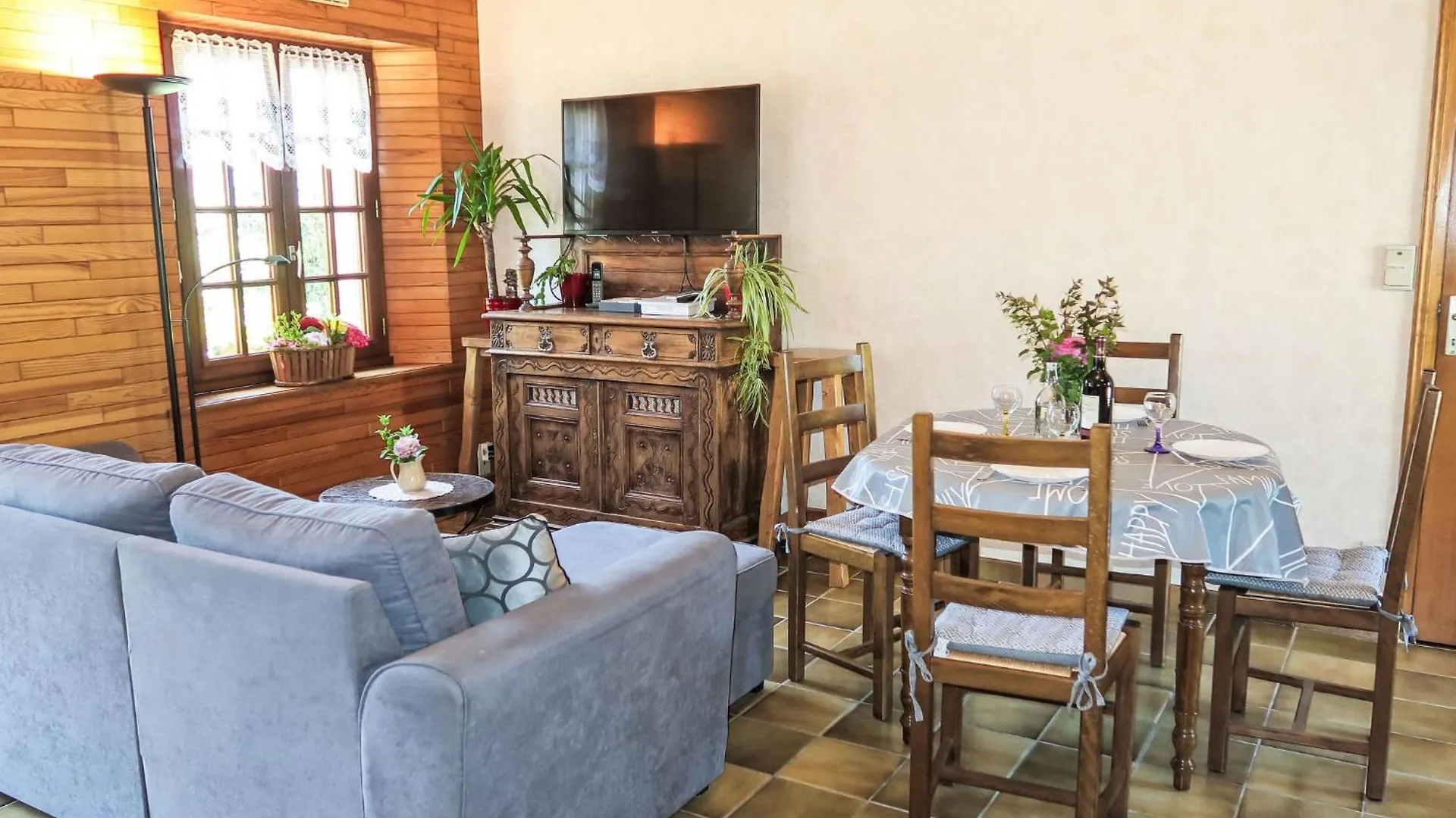 Holiday Home Maison Mestrezec By Interhome Fouesnant